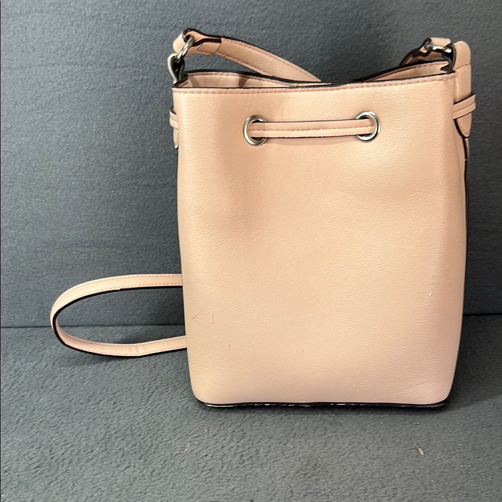 Chaps Pink Beige Crossbody Bucket Bag - Picture 5 of 16